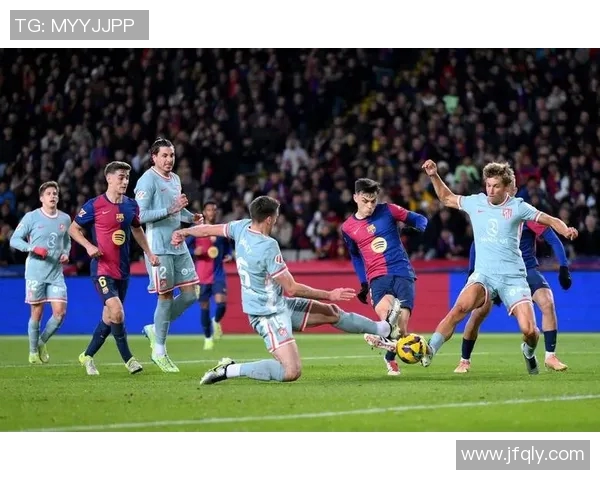 巴萨在与赛维的激烈对决中上演绝杀时刻,精彩瞬间令人难忘 巴萨在与赛维的激烈对决中上演绝杀时刻,精彩瞬间令人难忘