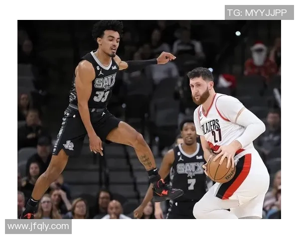 森林狼与雄鹿对决数据分析揭示比赛关键因素与球员表现 森林狼与雄鹿对决数据分析揭示比赛关键因素与球员表现